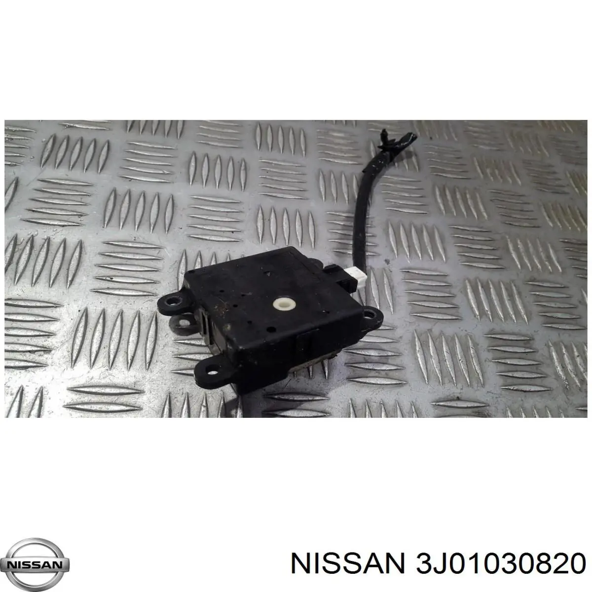 3J01030820 Nissan/Infiniti 