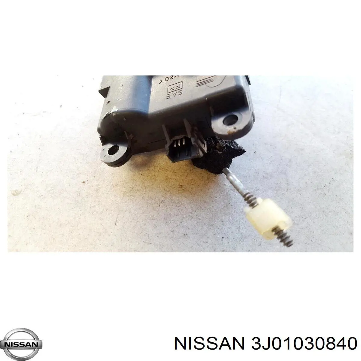 3J01030840 Nissan/Infiniti 