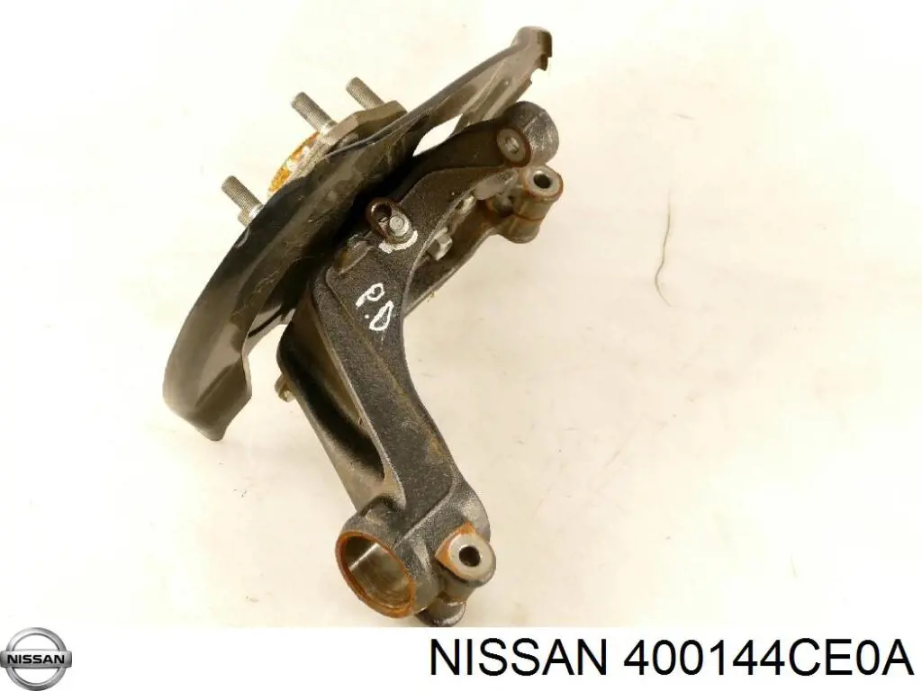 Цапфа передні праві Polcar ZWN003P ціна, від 48.64 USD