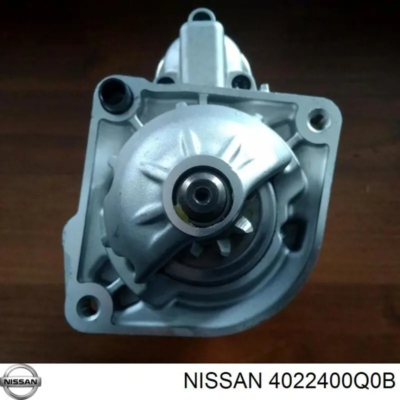 4022400Q0B Renault (RVI) 
