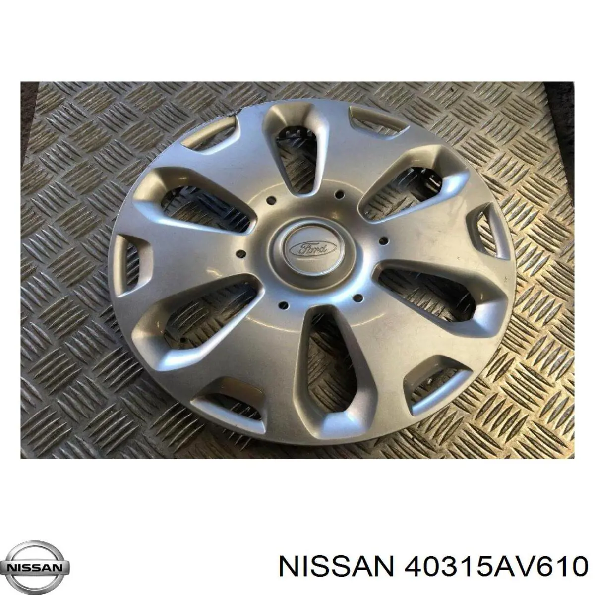 Ковпаки 40315AV610 Nissan/Infiniti