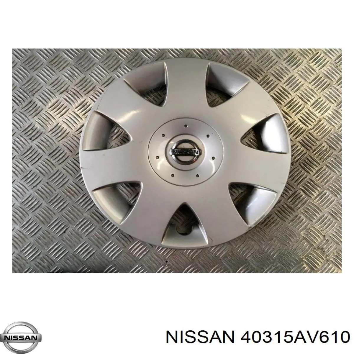 Ковпак колісного диска Nissan Primera (P12) (Нісан Прімера)