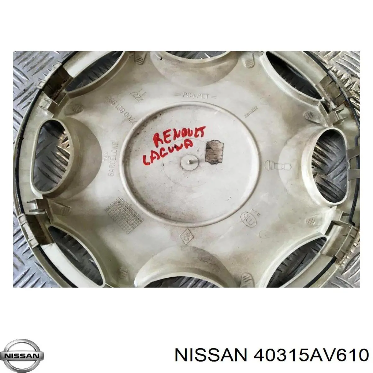 Купити 40315AV610 Nissan/Infiniti Автомобільні ковпаки