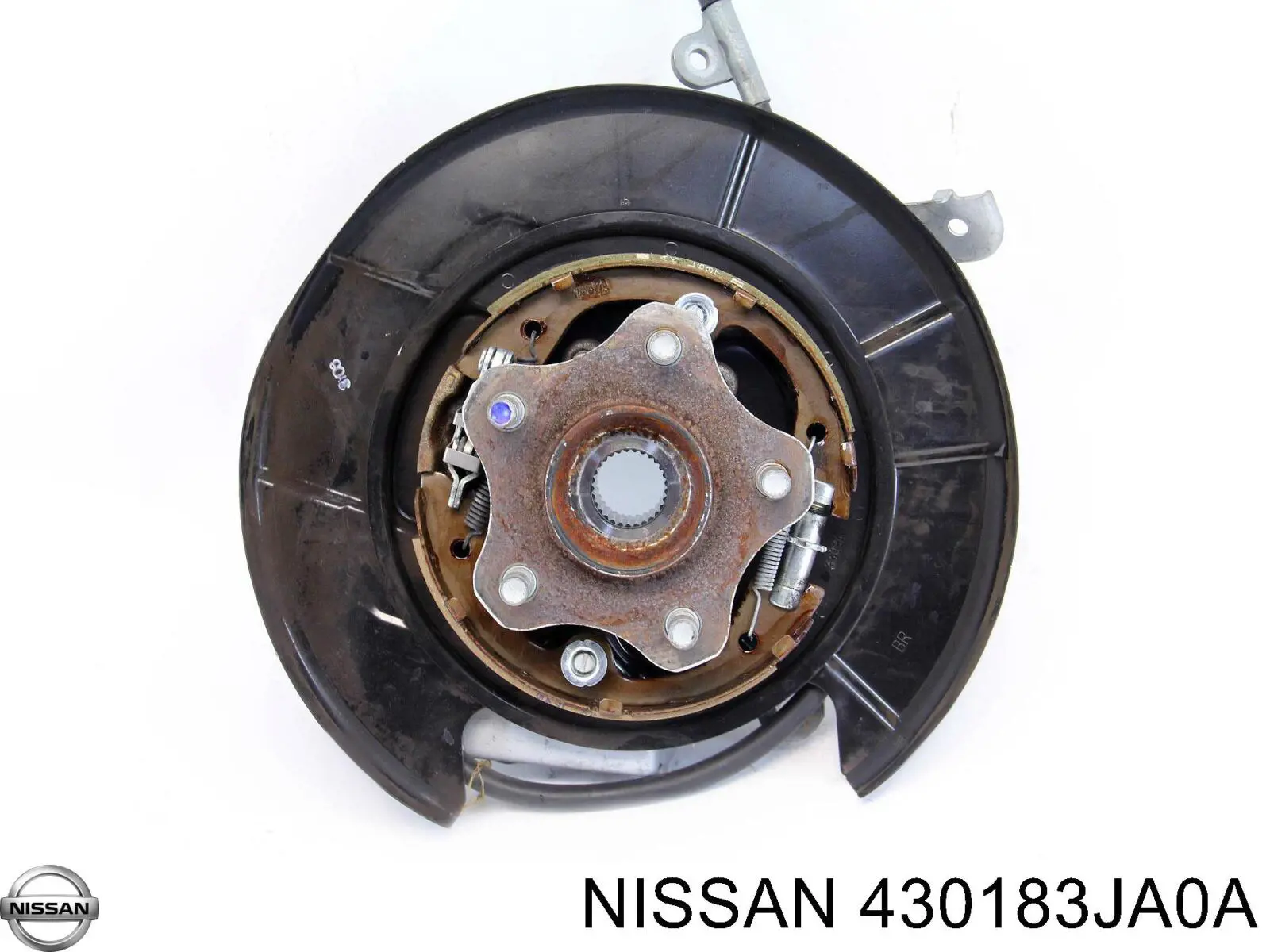 430183JA0A Nissan/Infiniti Цапфа поворотна права