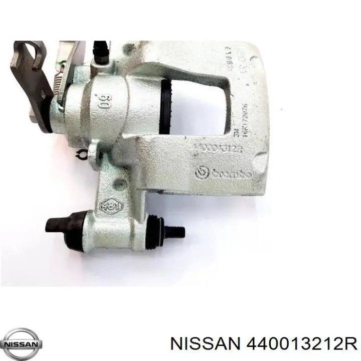 Супорт гальмівний задній правий 440013212R NISSAN