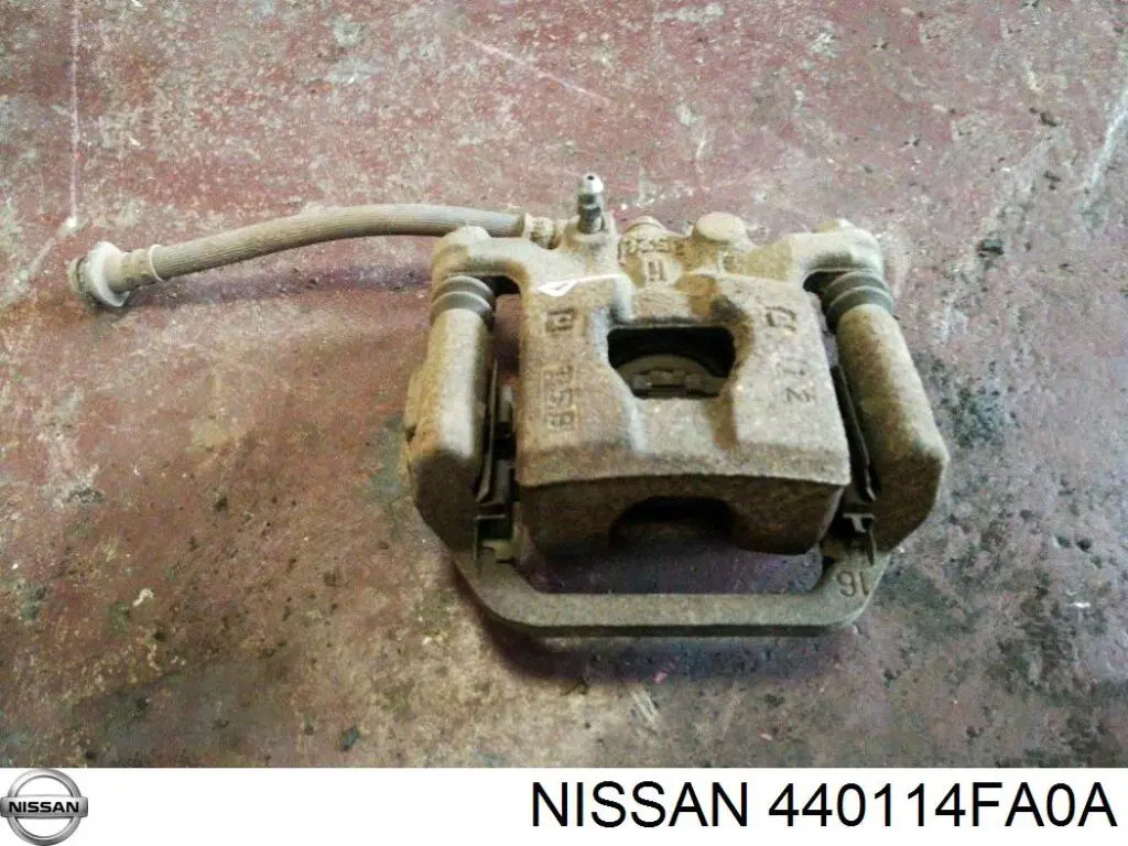 440114FA0A Nissan/Infiniti Супорт гальмівний задній лівий