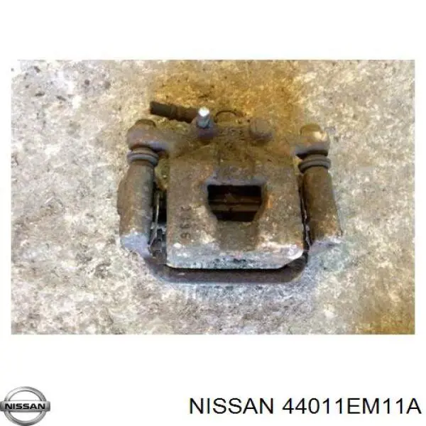 Купити 44011EM11A Nissan/Infiniti Супорт задній лівий