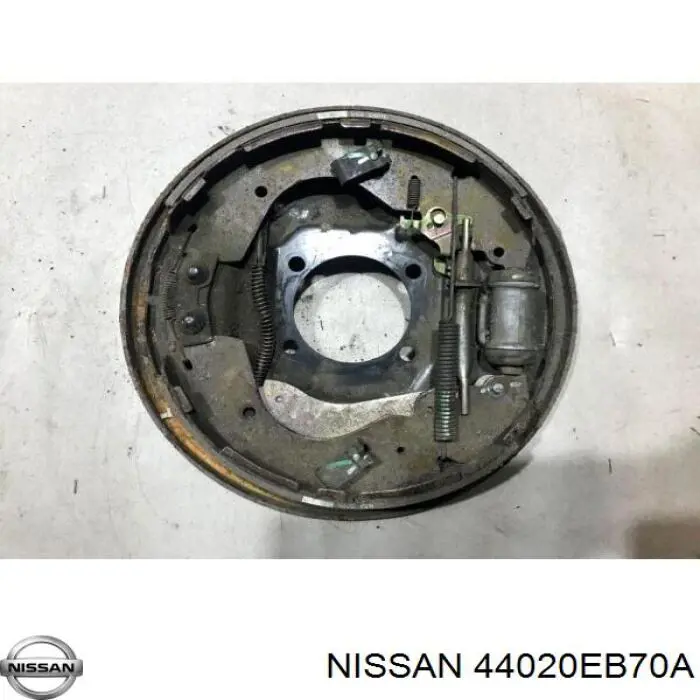 Диск опорний, заднього гальм. барабана, правий Nissan/Infiniti 44020EB70A ціна, від 38.01 USD