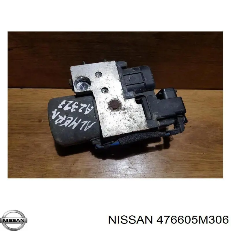 476605M306 Nissan/Infiniti Блок управління АБС (ABS)