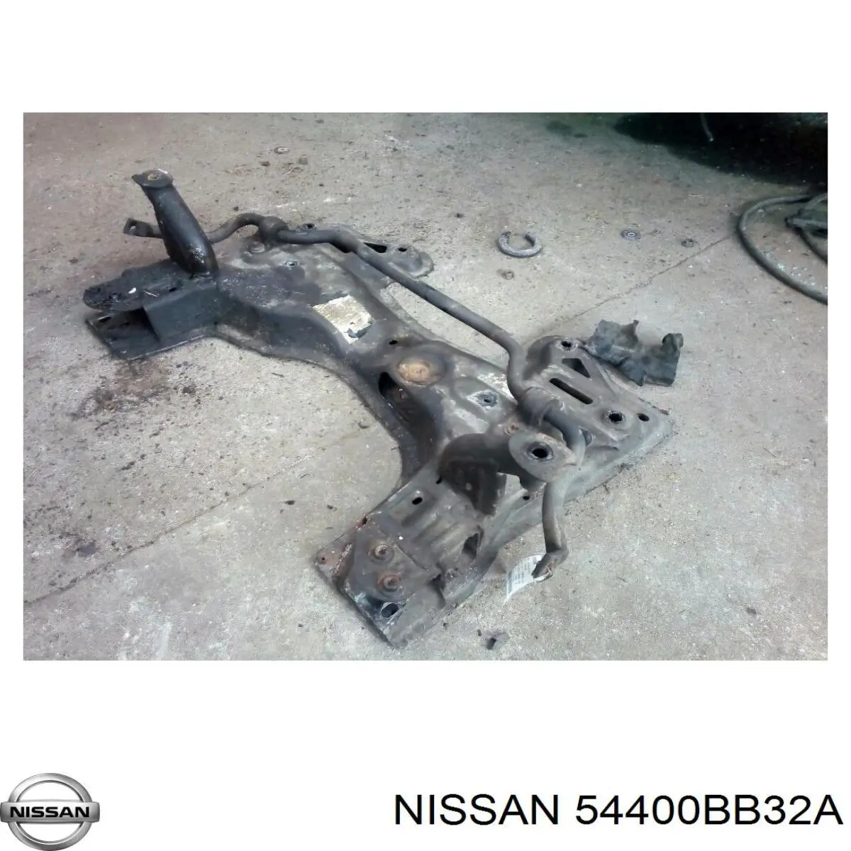 Підрамник передній 54400BB32A Nissan/Infiniti