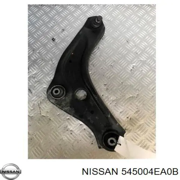 Купити 545004EA0B Nissan/Infiniti Важіль передньої підвіски нижній, правий