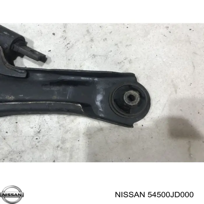 54500JD000 Nissan/Infiniti Важіль передньої підвіски нижній, правий