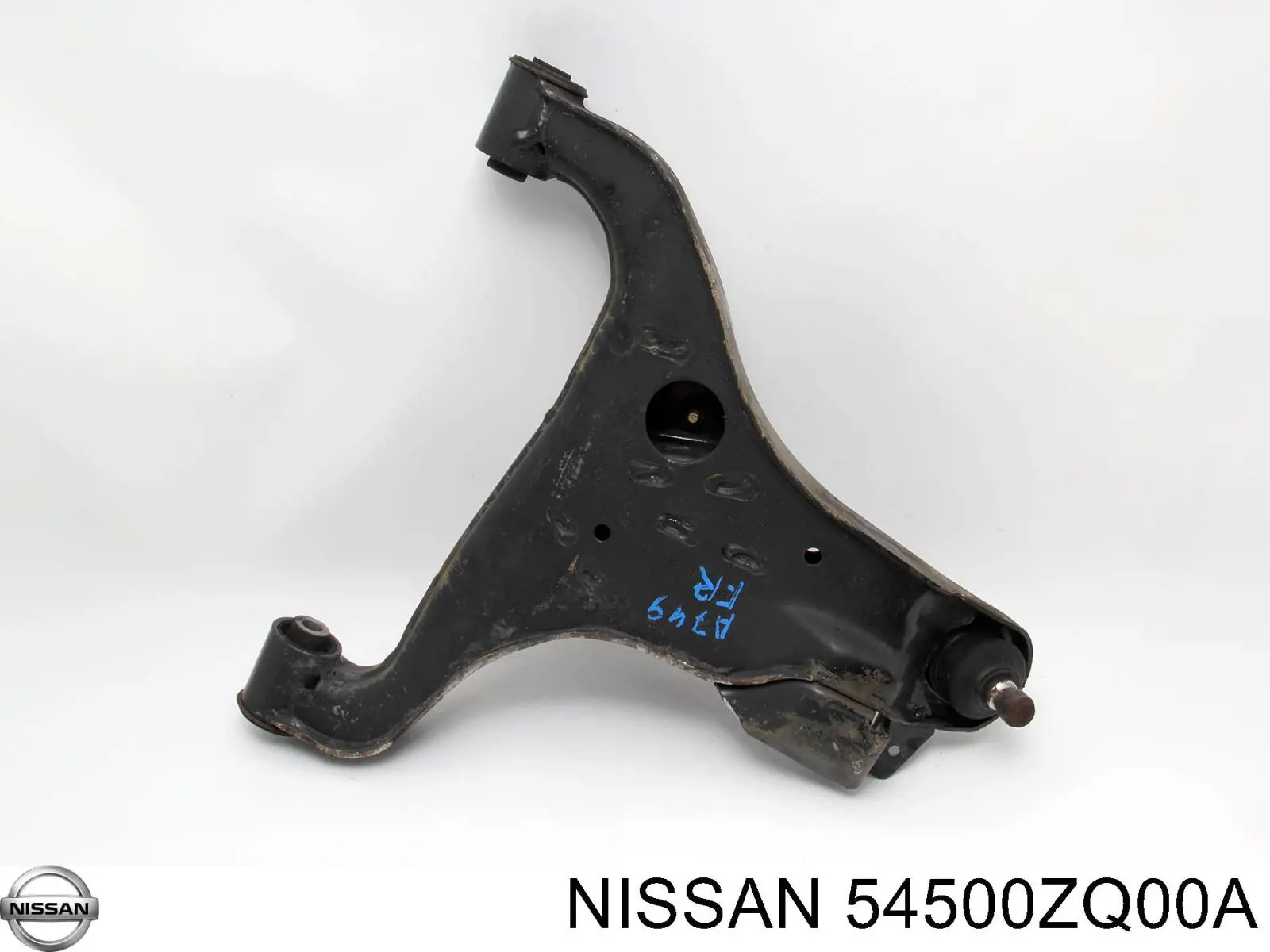 Купити 54500ZQ00A Nissan/Infiniti Важіль передньої підвіски нижній, правий
