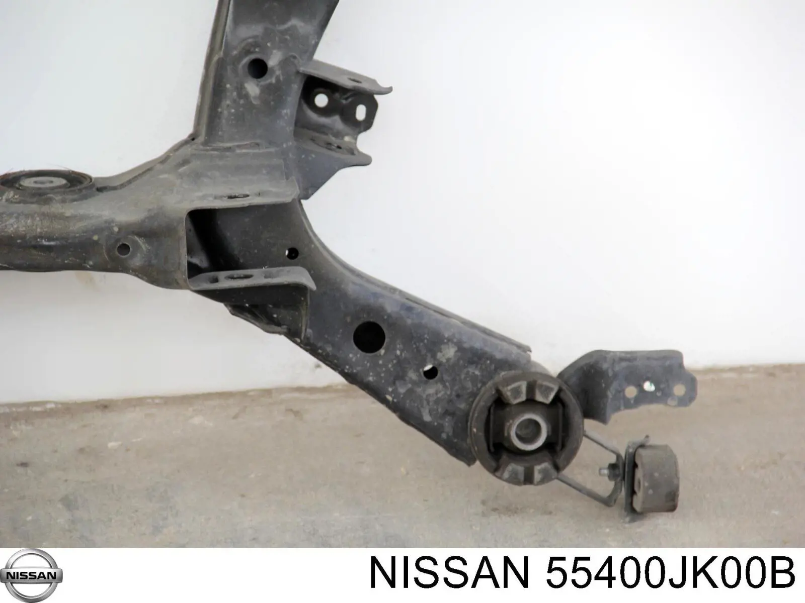 Балка задньої підвіски поперечна Nissan/Infiniti 55400JK00B ціна, від 946.13 USD