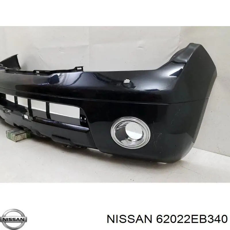 Передній бампер 62022EB340 Nissan/Infiniti