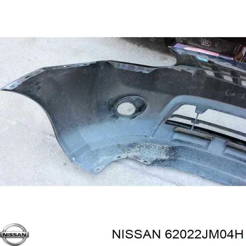 Передній бампер 62022JM04H Nissan/Infiniti
