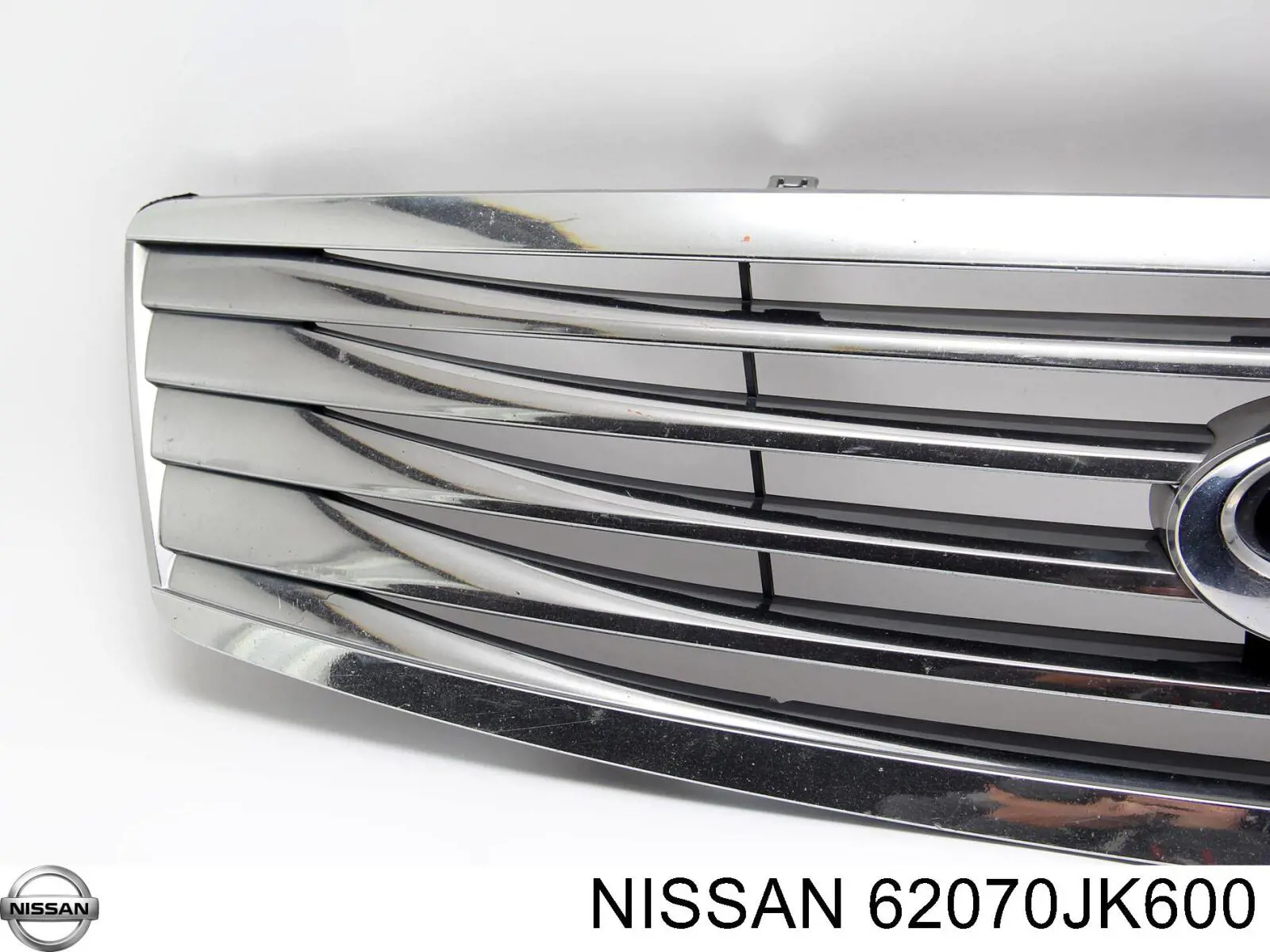 Облицювання радіатора Nissan/Infiniti 62070JK600 ціна, від 47.97 USD