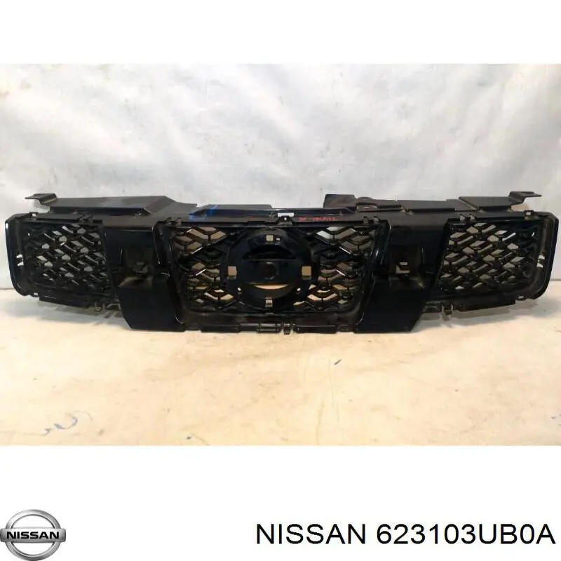 Облицювання радіатора Nissan/Infiniti 623103UB0A ціна, від 221.95 USD