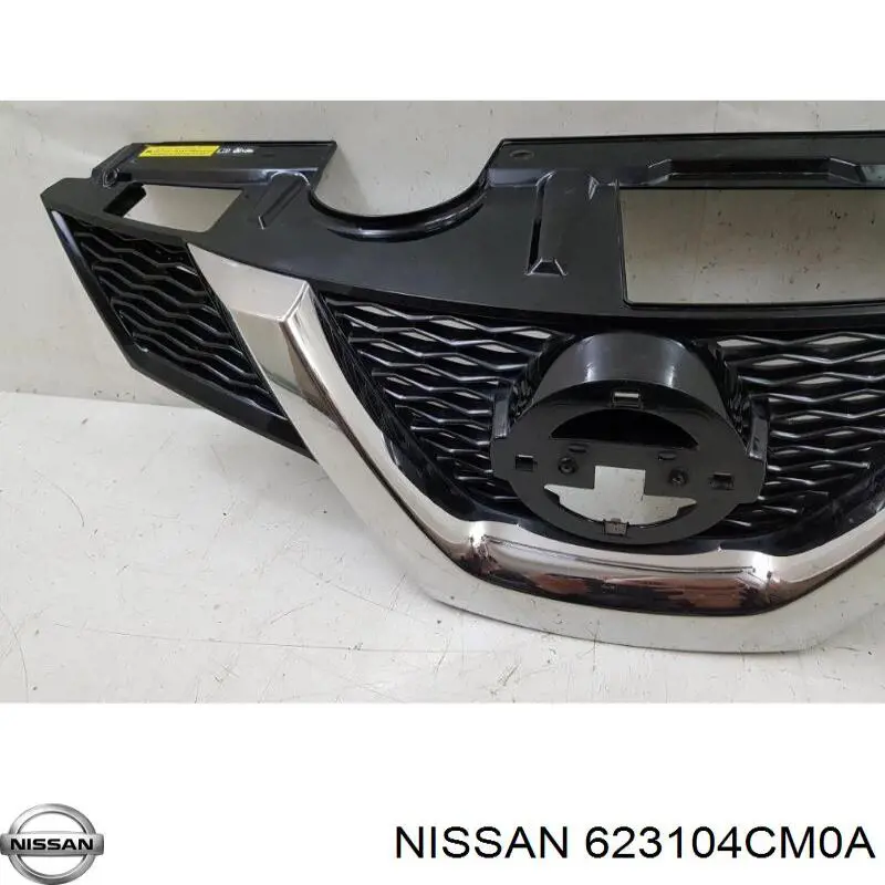 623104CM0A Nissan/Infiniti Решітка радіатора