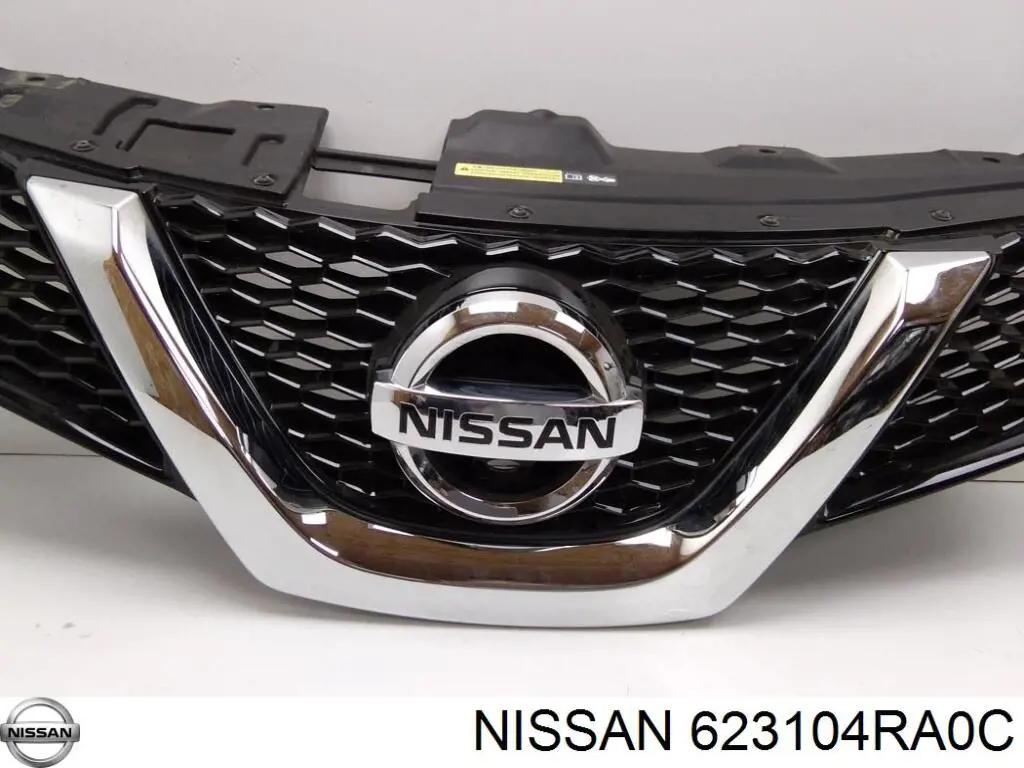 623104RA0C Nissan/Infiniti Решітка радіатора
