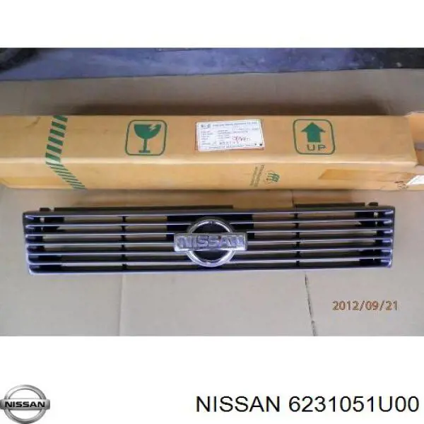 Решетка радиатора nissan maxima a32 95-00. номер по складу: 39111 на Nissan Maxima QX 