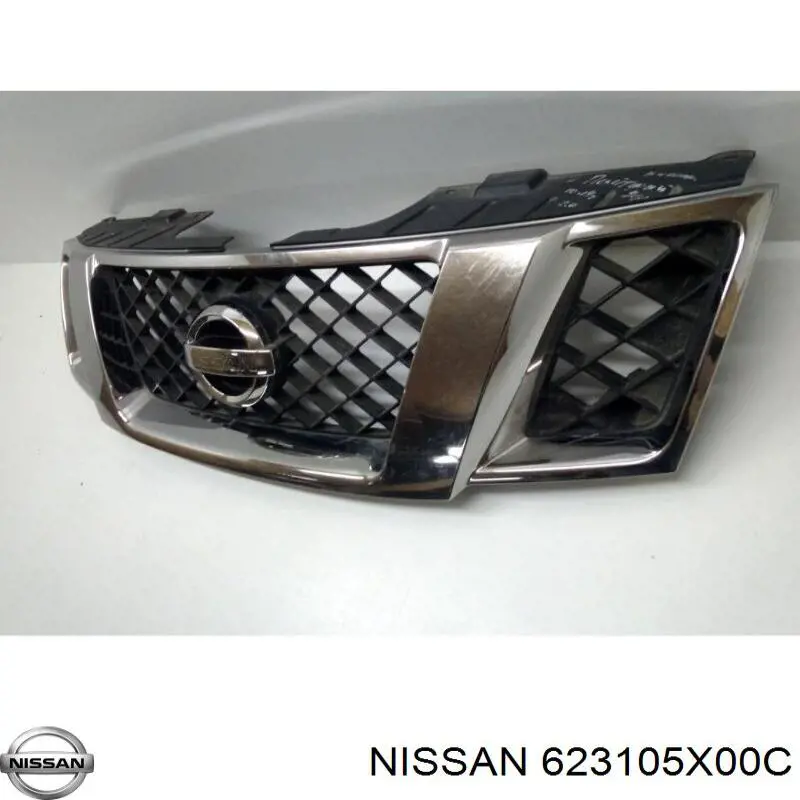Купити 623105X00C Nissan/Infiniti Захисна решітка радіатора