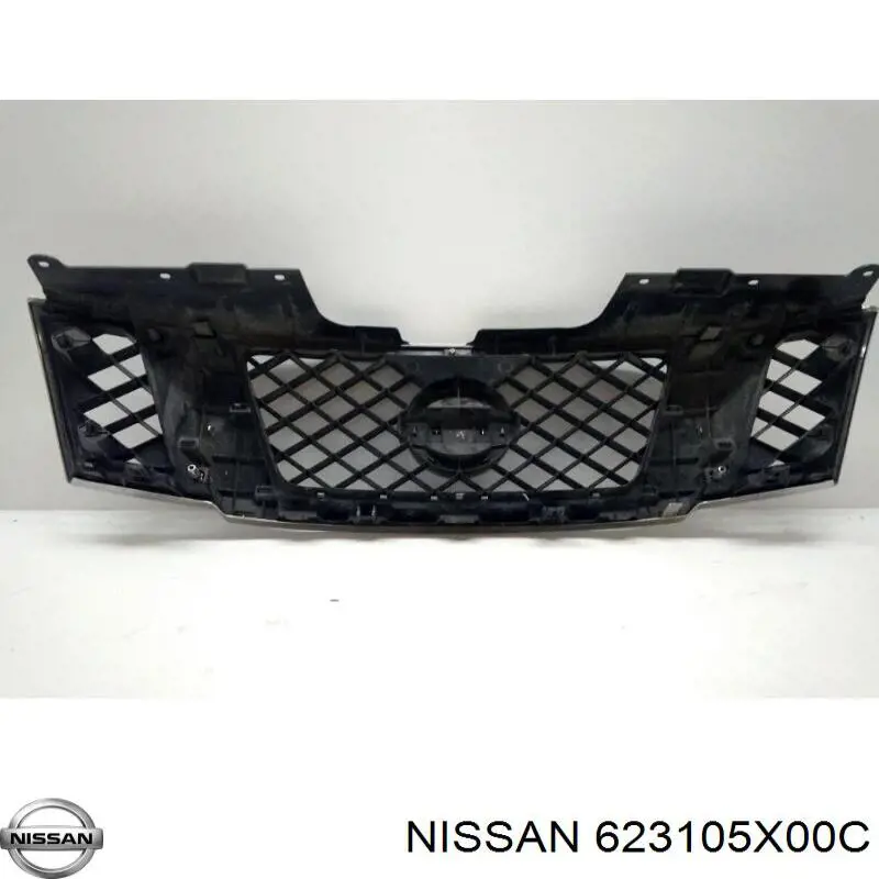 Решітка радіатора 623105X00C Nissan/Infiniti
