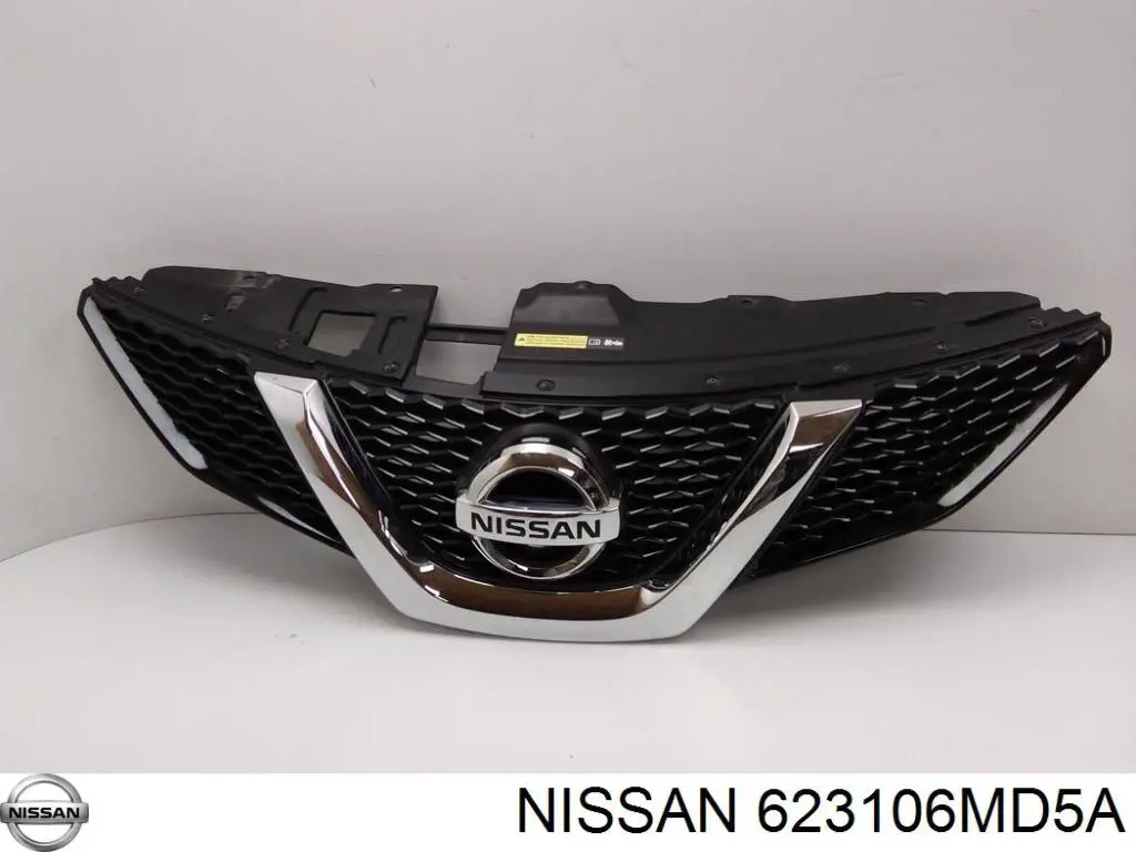 Купити 623106MD5A Nissan/Infiniti Захисна решітка радіатора