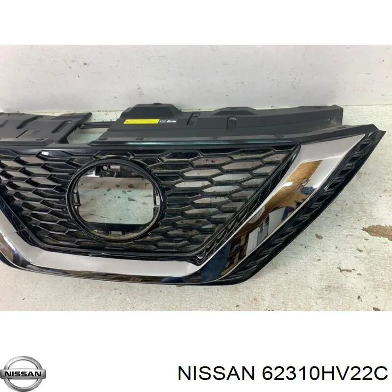 62310HV22C Nissan/Infiniti Решітка радіатора