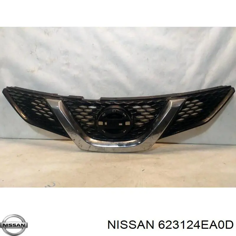 623124EA0D Nissan решітка радіатора
