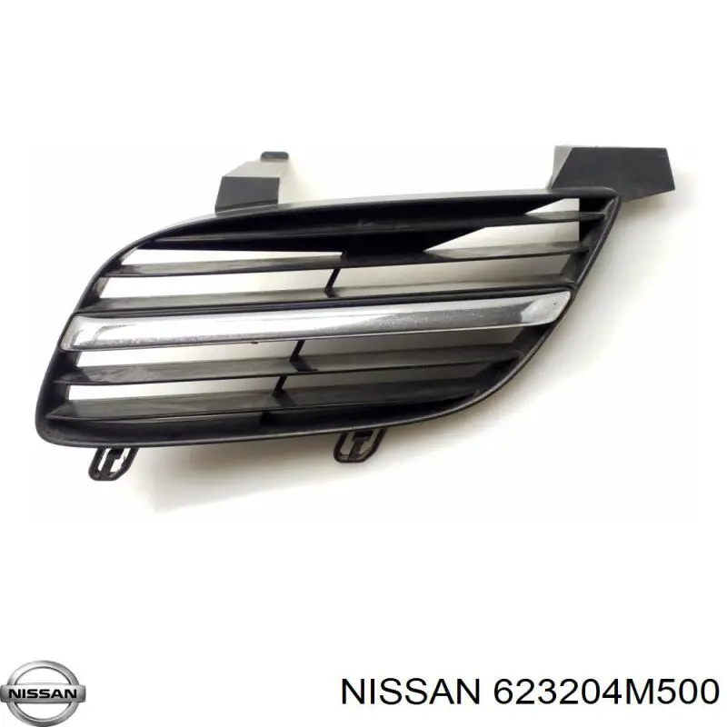 623204M500 Nissan/Infiniti Решітка радіатора права