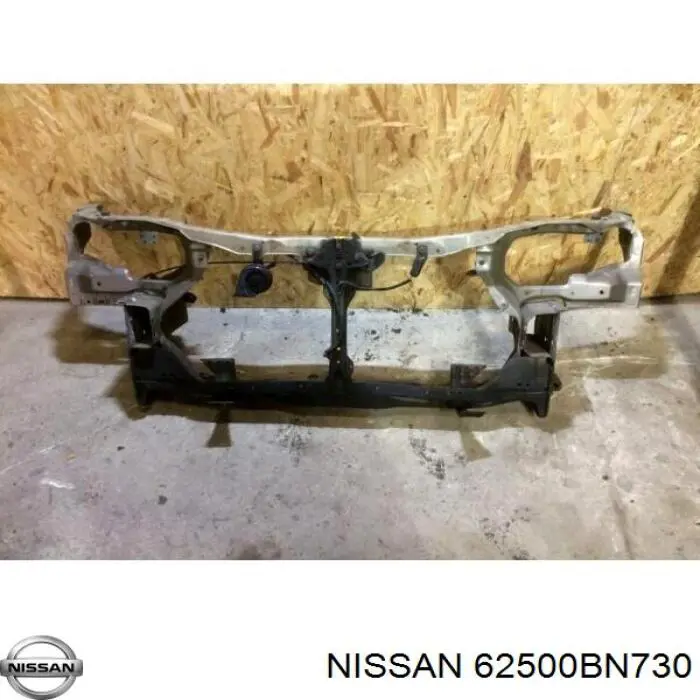 Супорт радіатора в зборі/монтажна панель кріплення фар Nissan Almera 2 (N16) (Нісан Альмера)