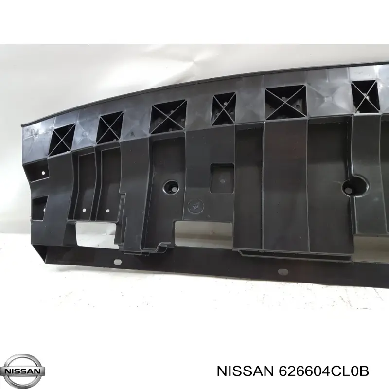 Захист бампера переднього 626604CL0B Nissan/Infiniti