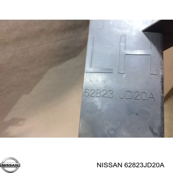 Повітропровід / дефлектор радіатора, лівий Nissan/Infiniti 62823JD20A