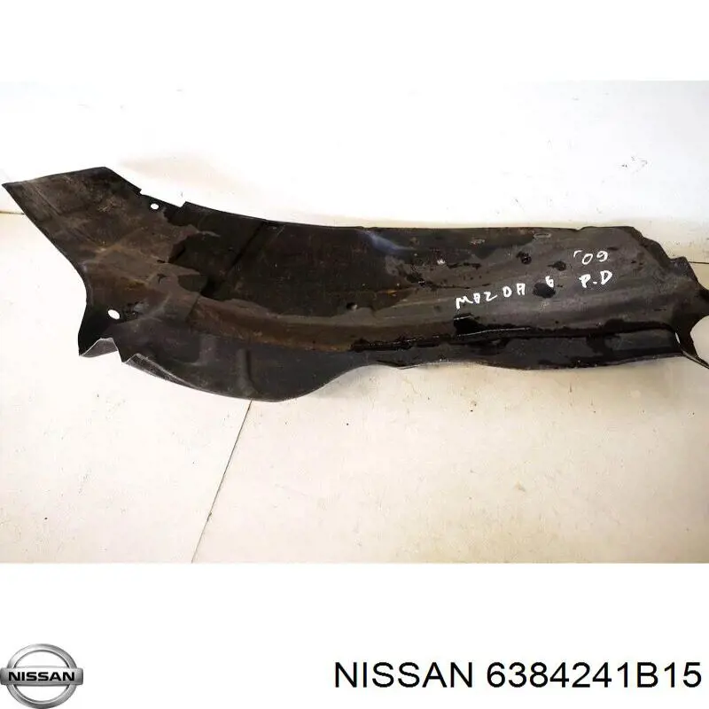  Підкрилок передній правий Nissan Micra 