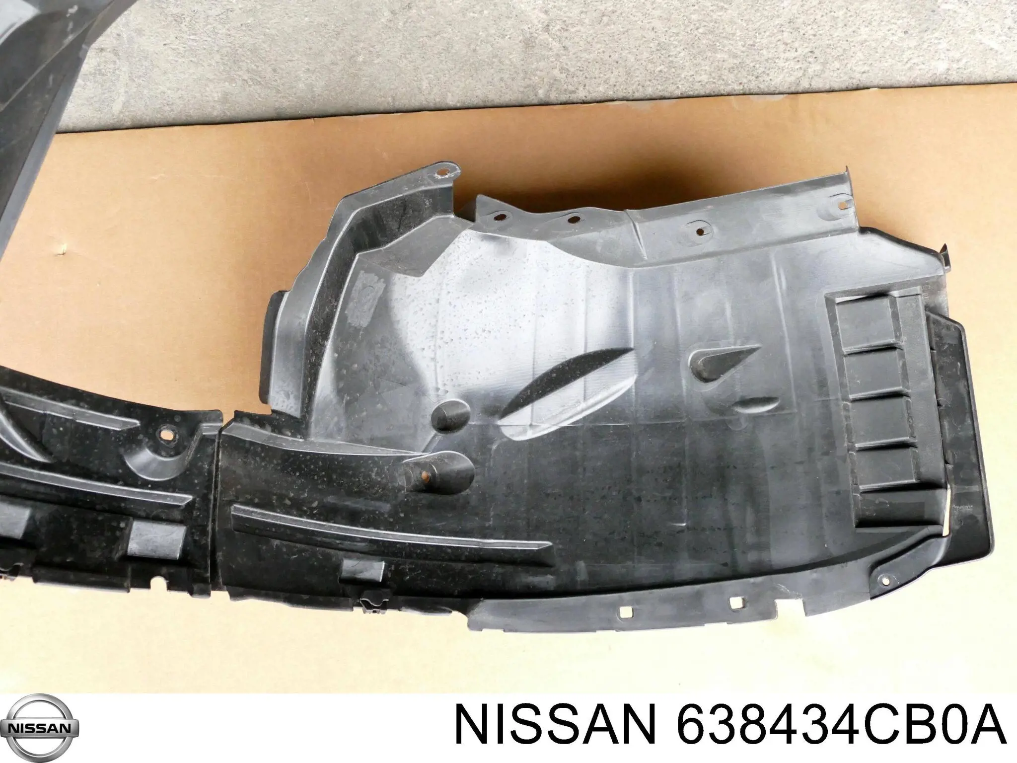 NSR385482AL Rhino Підкрилок переднього крила, лівий