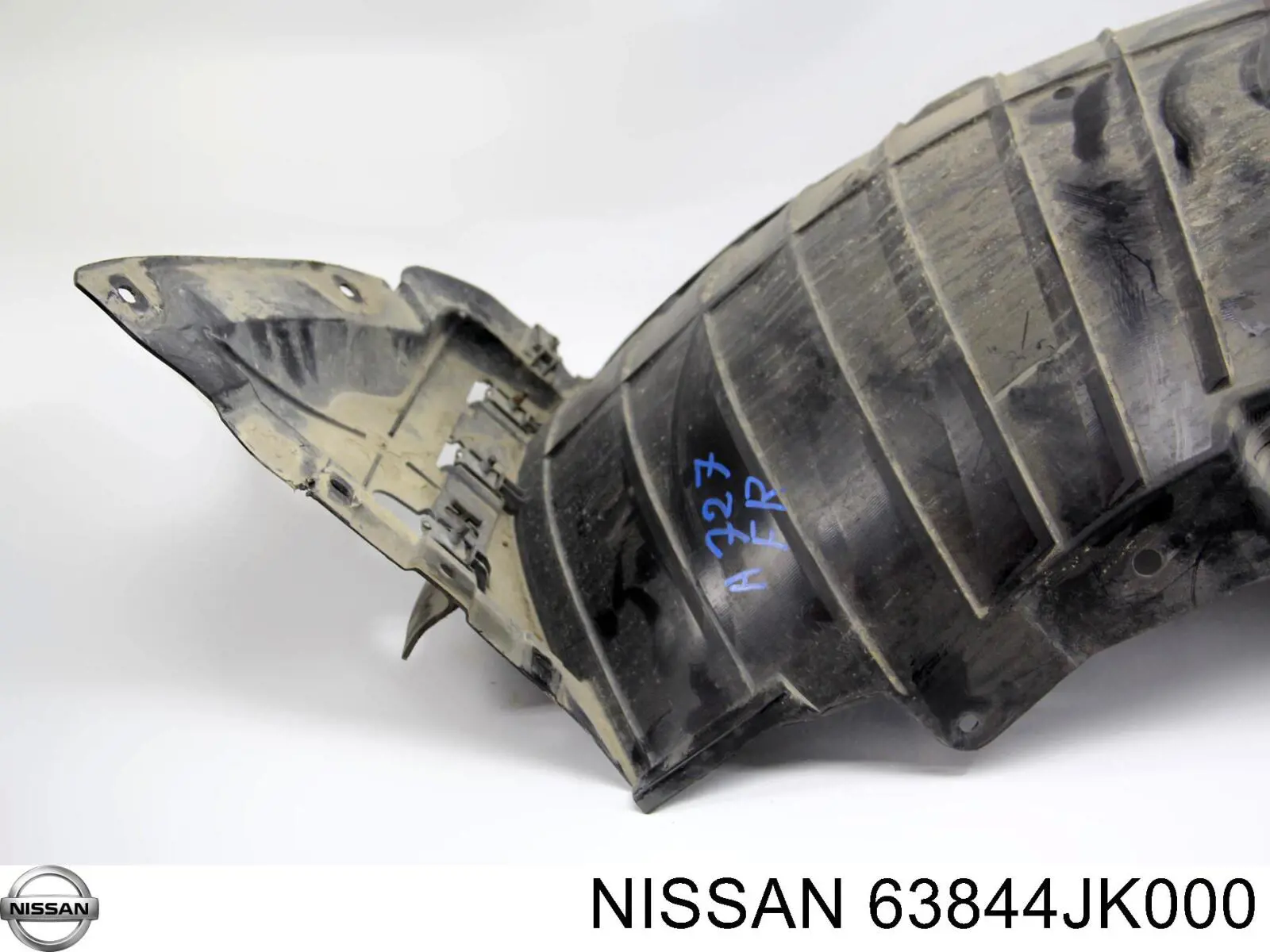 Підкрилок переднього крила, правий передній Nissan Q40 (Нісан Q40)