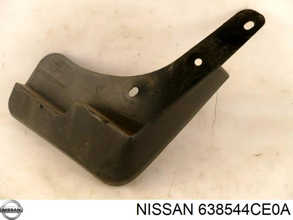 Бризковики передній, правий Nissan/Infiniti 638544CE0A ціна, від 38.00 USD