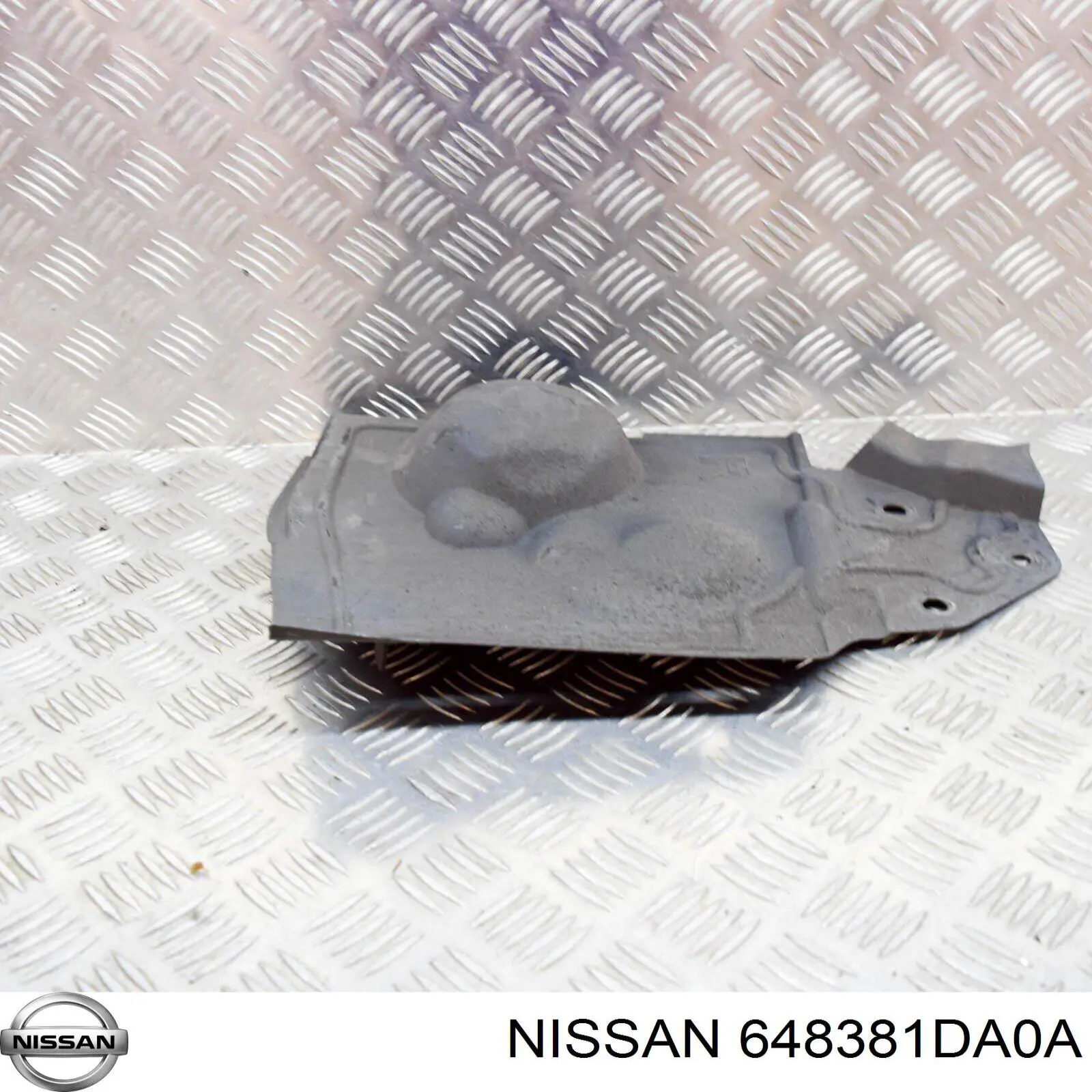 648381DA0A Nissan/Infiniti Захист двигуна, правий