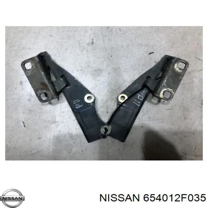 Купити 654012F035 Nissan/Infiniti Шарнір капота лівий