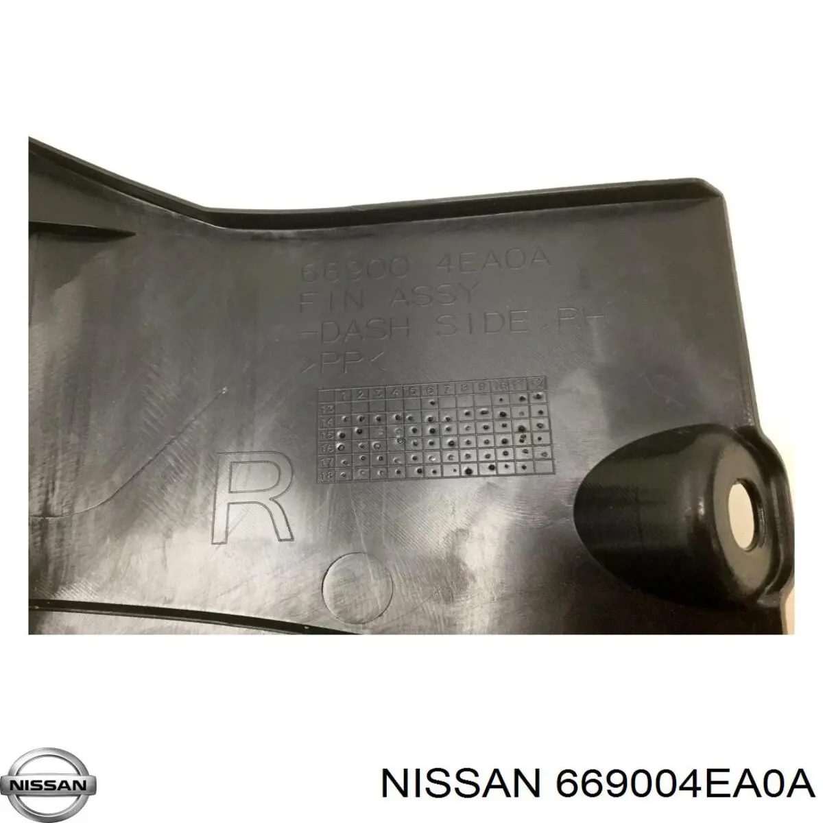 Обшивка стійки кузова внутрішня, передня права Nissan/Infiniti 669004EA0A ціна, від 12.67 USD