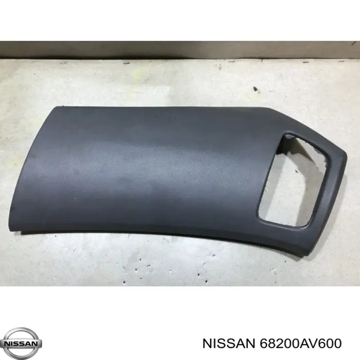 Купити 68200AV600 Nissan/Infiniti Приладова панель