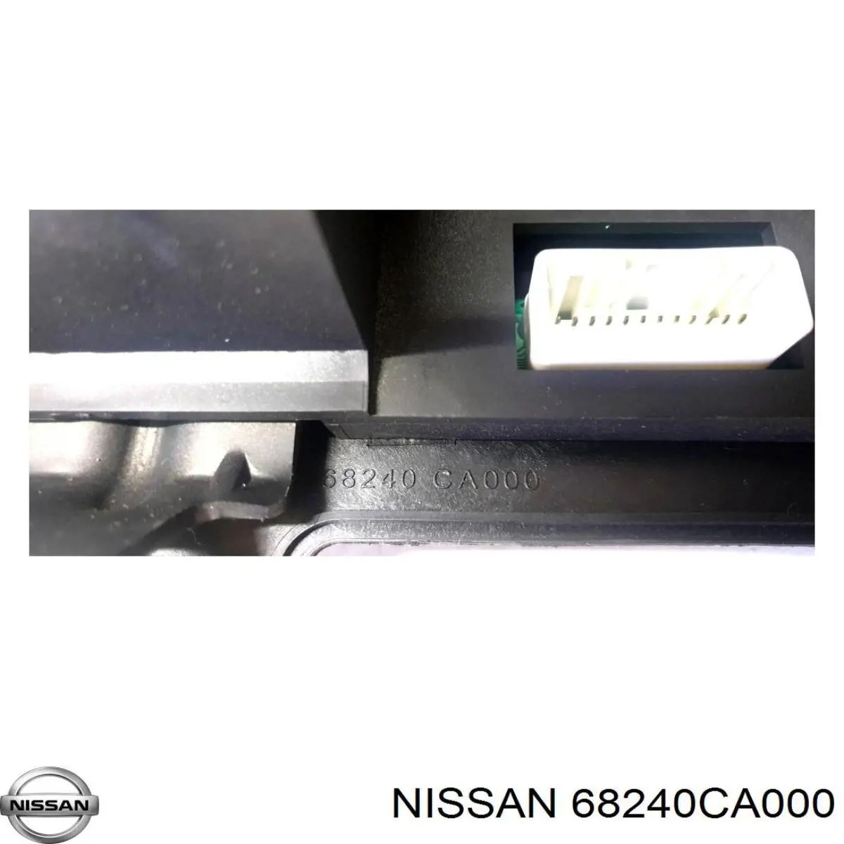  Nissan/Infiniti 68240CA000 ціна, від 22.10 USD
