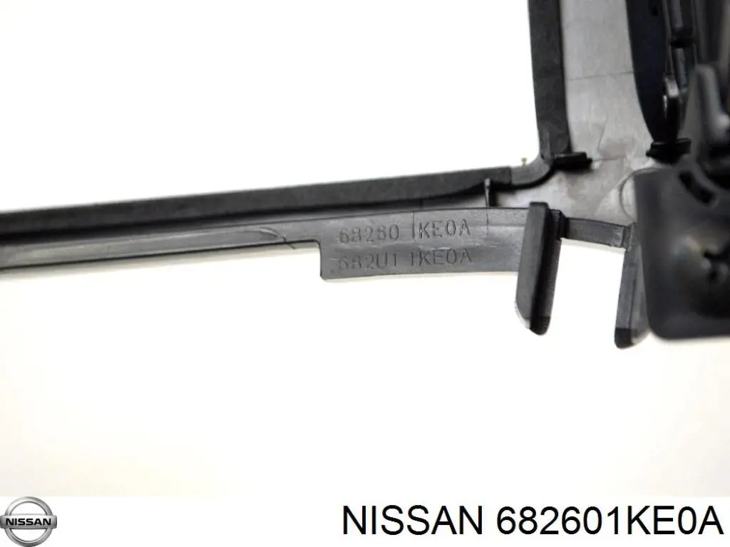 Купити 682601KE0A Nissan/Infiniti 