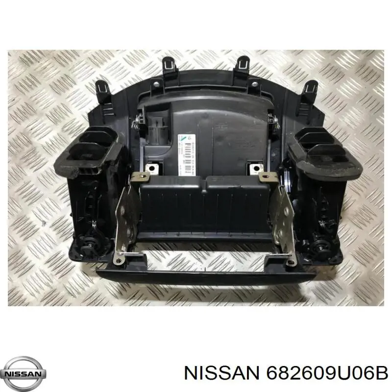  Nissan/Infiniti 682609U06B ціна, від 6.33 USD