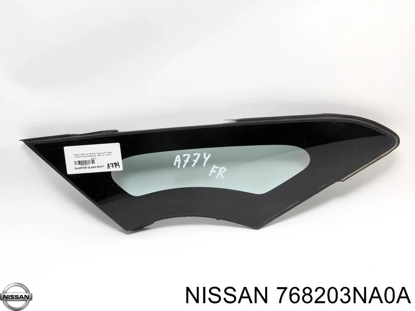 768203NA0A Nissan/Infiniti Скло-кватирка двері, передній, правій