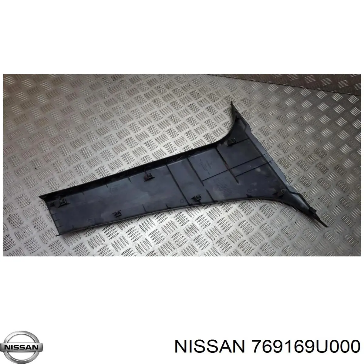 769169U000 Nissan/Infiniti Обшивка стійки кузова внутрішньої, середня нижня ліва