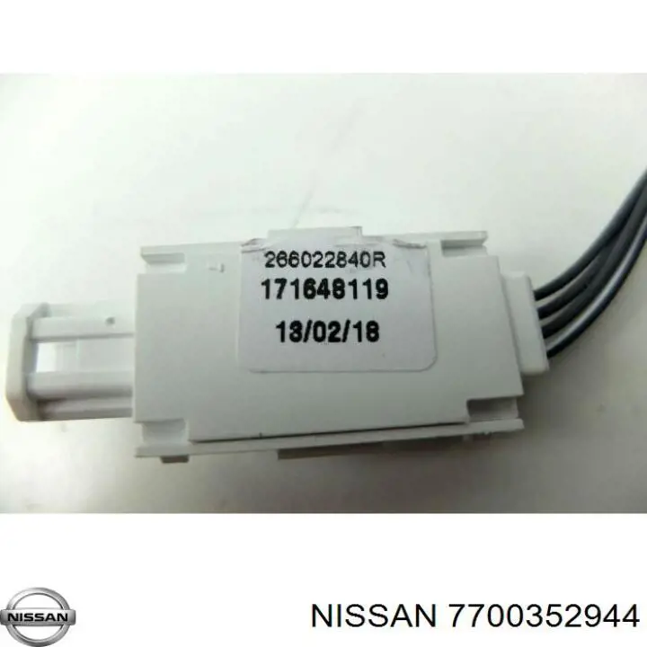  7700352944 Nissan/Infiniti