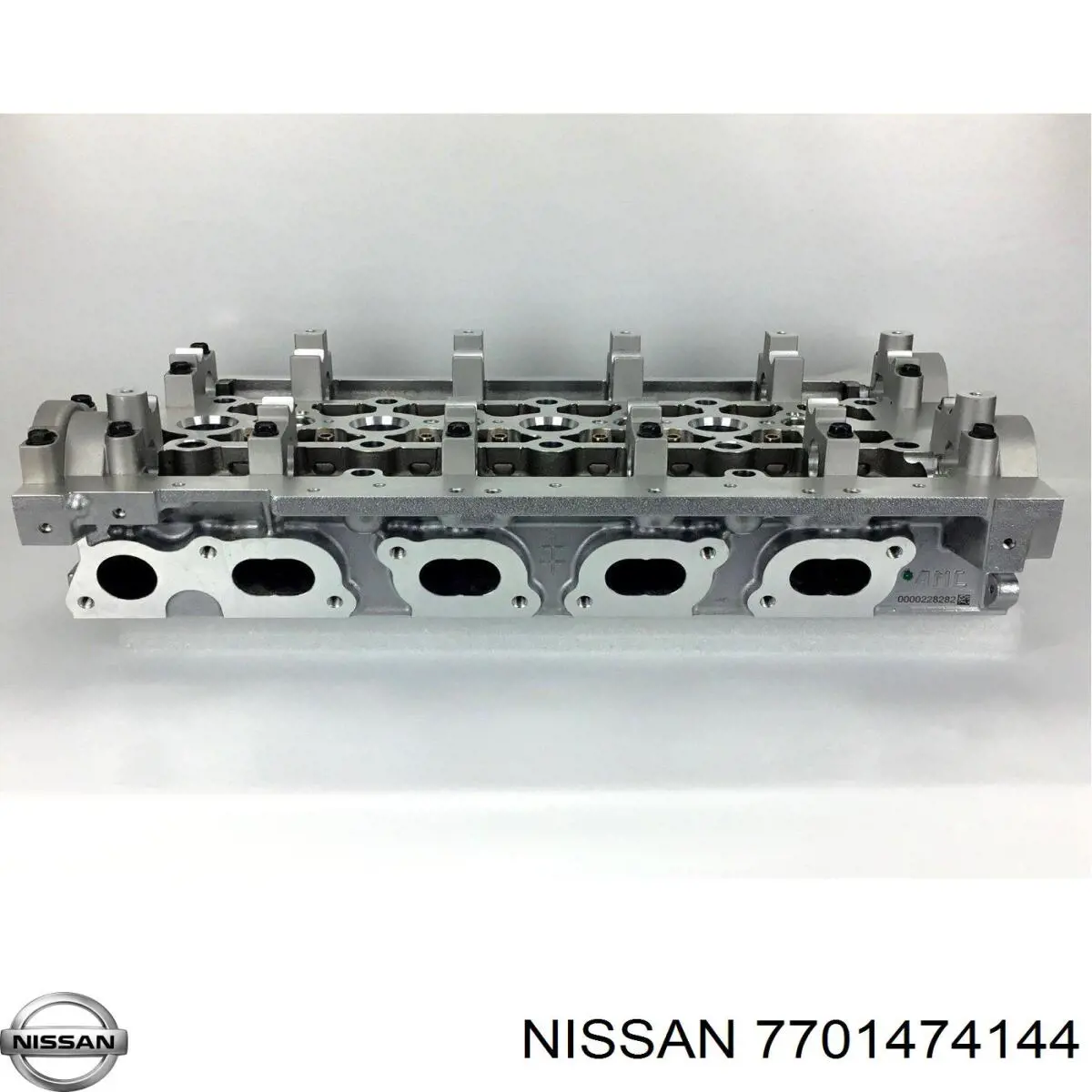 Головка блока циліндрів (ГБЦ) 7701474144 Nissan