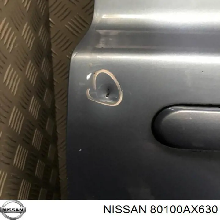 Купити 80100AX630 Nissan/Infiniti Двері праві передні